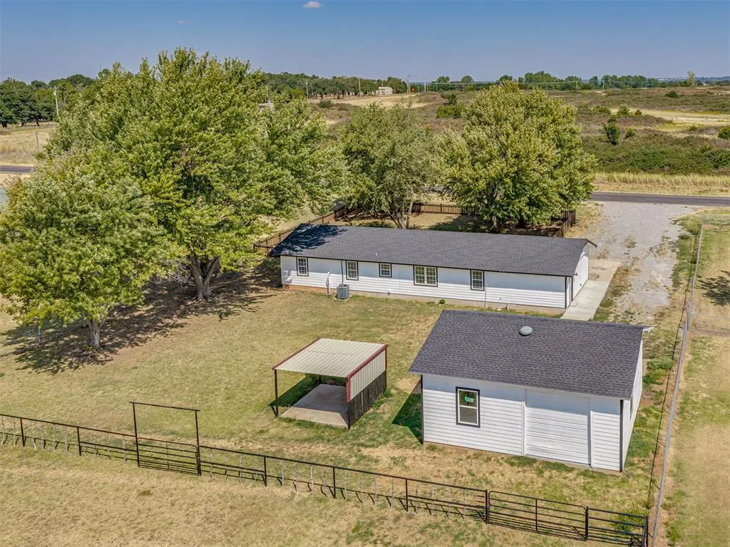 Photo 42 — 2152 NE 10th St, Blanchard, OK 73010