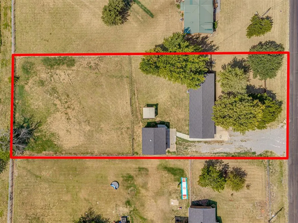 Photo 49 — 2152 NE 10th St, Blanchard, OK 73010