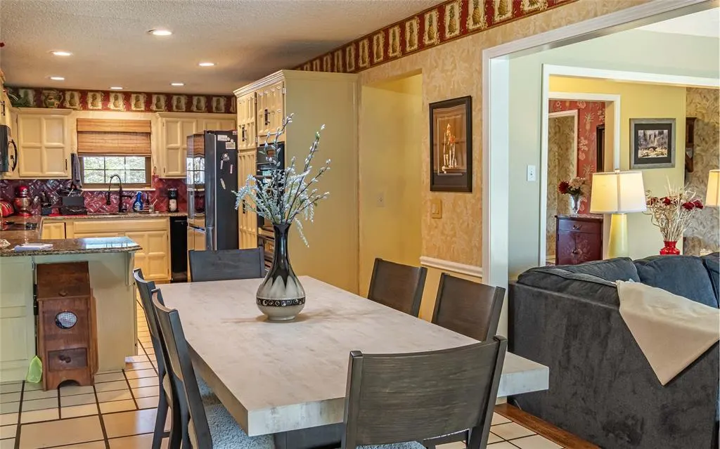 Photo 16 — 1109 Sherwood Lane, Broken Arrow, OK 74011