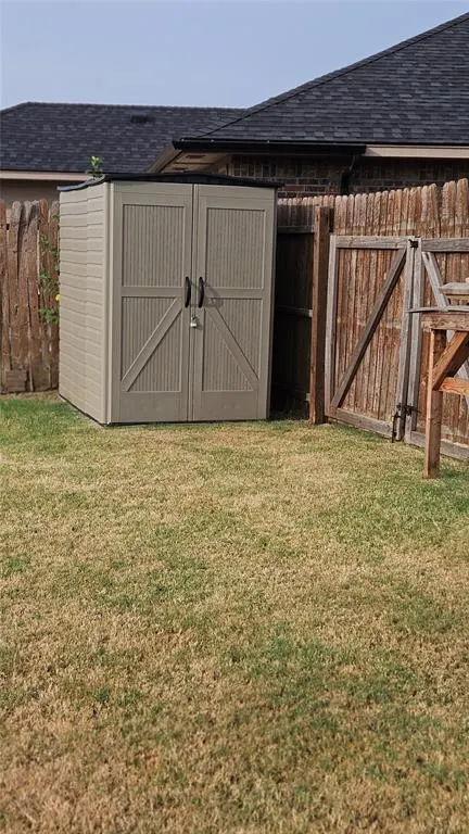 Photo 27 — 8004 Calm Water Drive, Oklahoma City, OK 73135