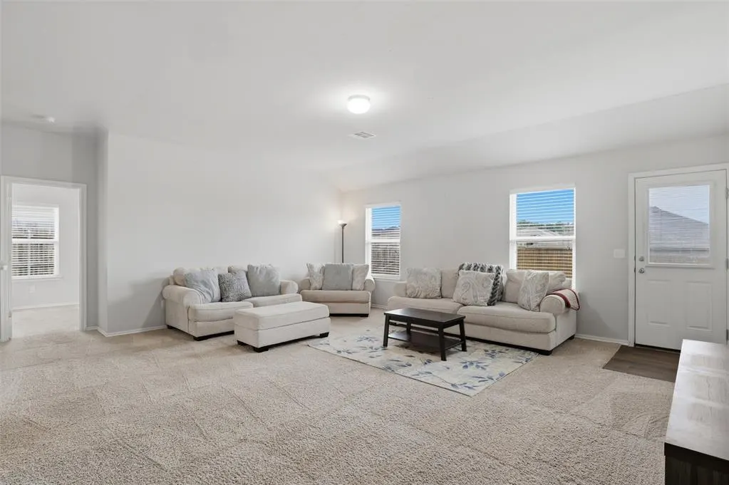 Photo 5 — 1200 Granite Lane, Noble, OK 73068
