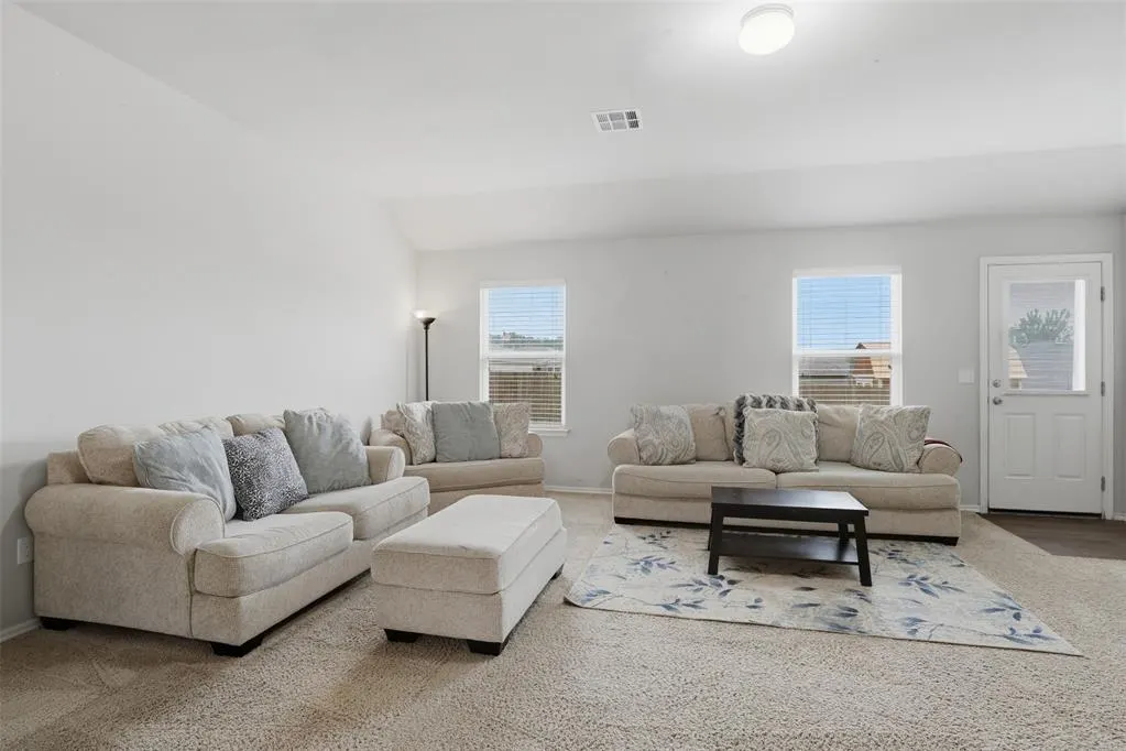 Photo 9 — 1200 Granite Lane, Noble, OK 73068
