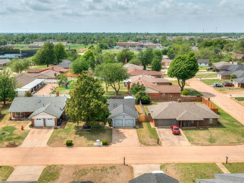 Photo 44 — 9927 Georgia Avenue, Oklahoma City, OK 73120