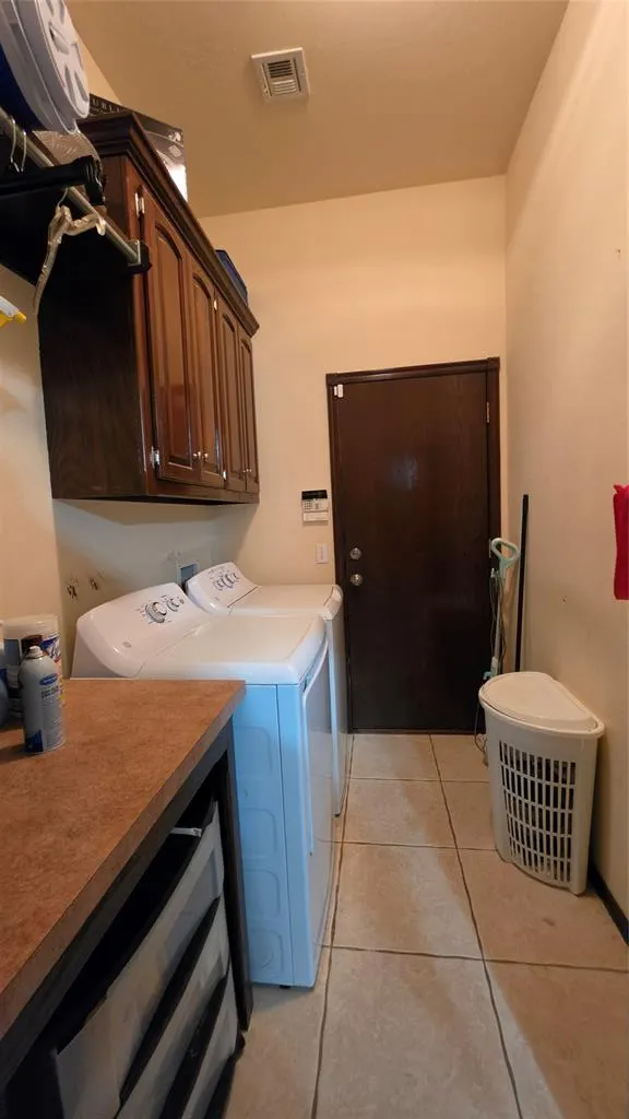 Photo 7 — 11403 E Village Avenue, Midwest City, OK 73130