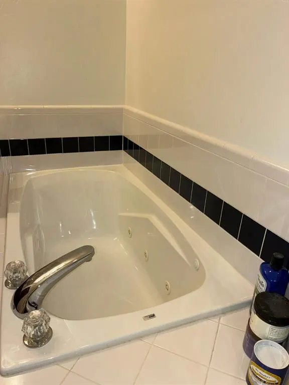 Photo 25 — 11403 E Village Avenue, Midwest City, OK 73130