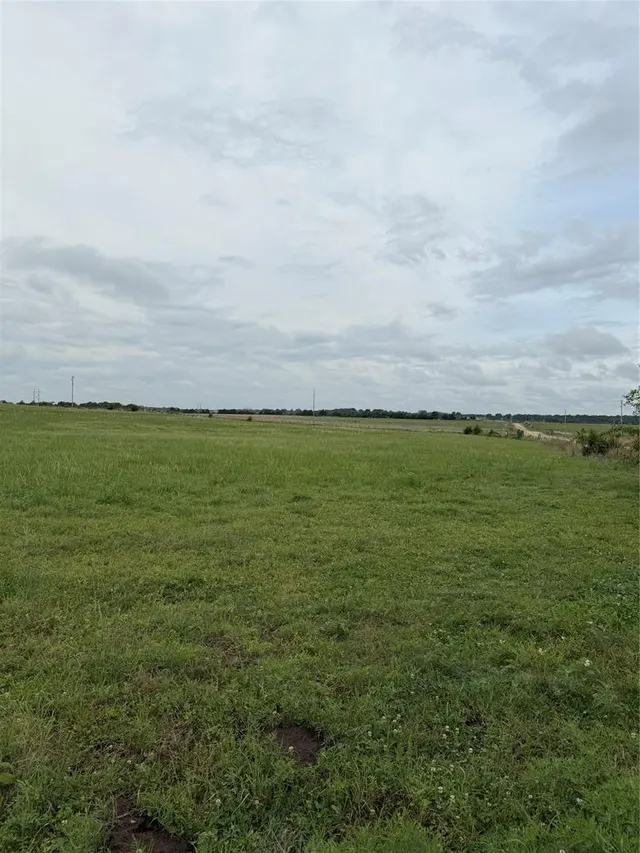 Photo 4 — S E 1340 Rd Road, Holdenville, OK 74848