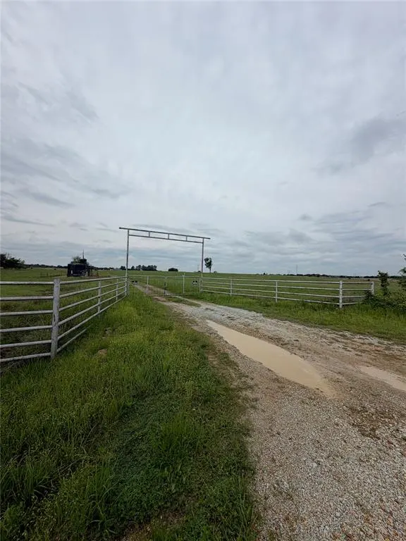Photo 13 — S E 1340 Rd Road, Holdenville, OK 74848