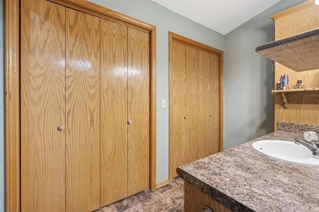Photo 24 — 918 Polk Street, Altus, OK 73521