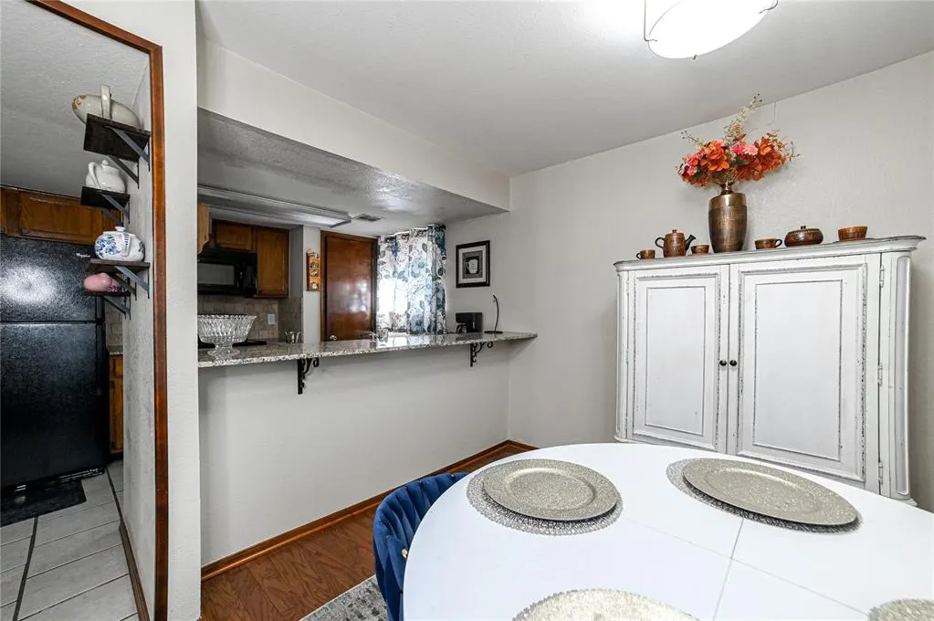 Photo 10 — 4400 Hemingway Drive 215, Oklahoma City, OK 73118