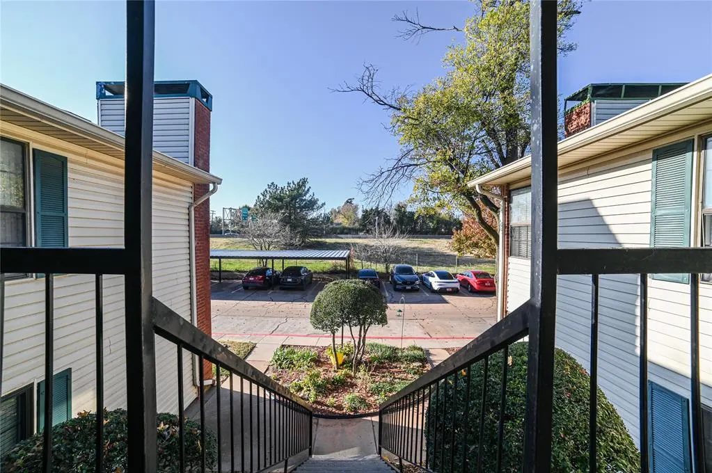 Photo 24 — 4400 Hemingway Drive 215, Oklahoma City, OK 73118