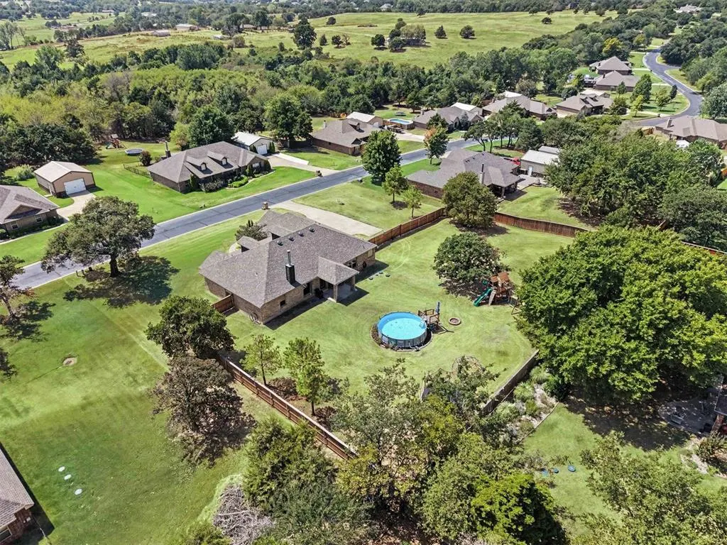 Photo 5 — 4160 Timberline Trail, Edmond, OK 73034