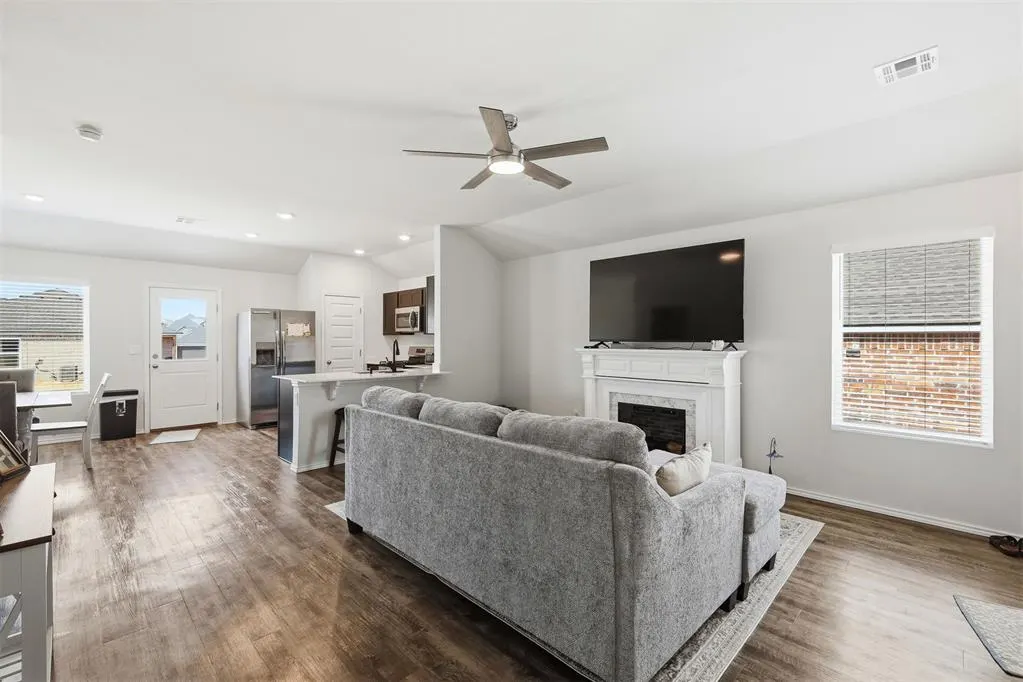 Photo 4 — 6157 Holm Oak Road, Edmond, OK 73034