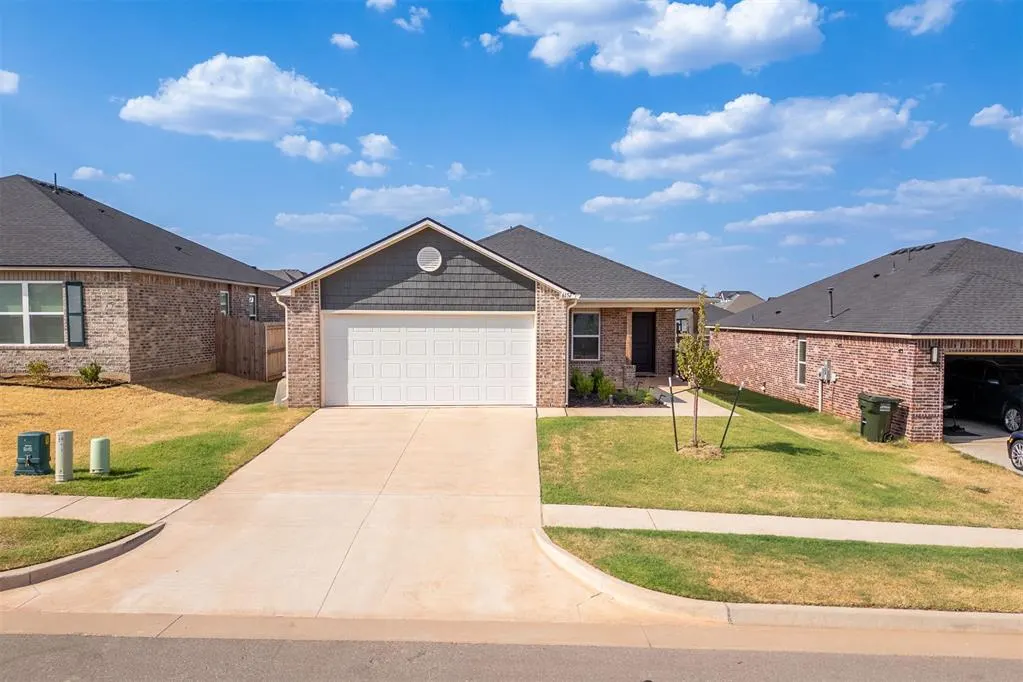 Photo 23 — 6157 Holm Oak Road, Edmond, OK 73034
