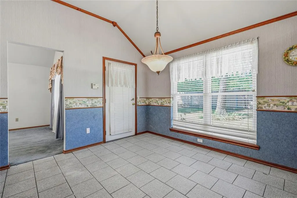 Photo 14 — 3808 Drawbridge Lane, Norman, OK 73072