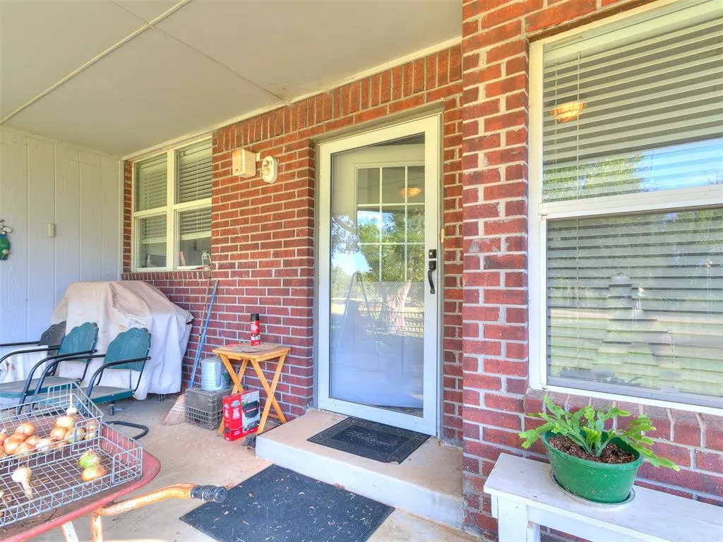 Photo 5 — 1427 grand view Way, Mustang, OK 73064