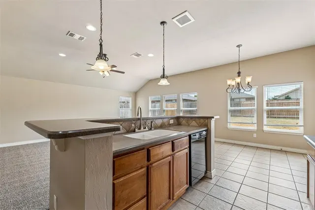 Photo 7 — 9528 SW 25th Street, Oklahoma City, OK 73128