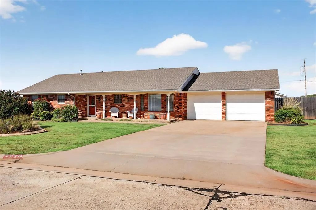 Photo 3 — 920 McDonald Terrace, Cordell, OK 73632