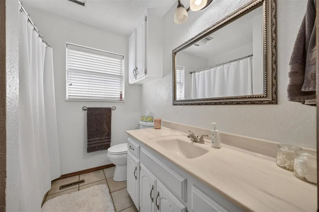Photo 19 — 920 McDonald Terrace, Cordell, OK 73632