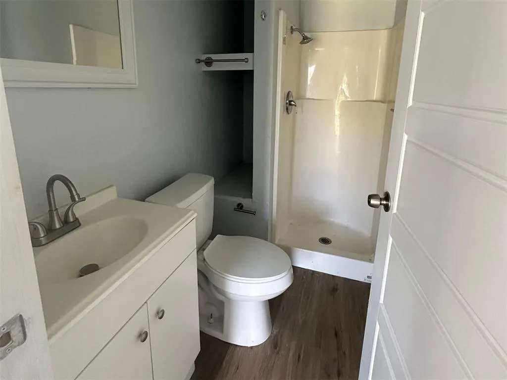 Photo 19 — 402 NW 3rd Street, Lawton, OK 73507
