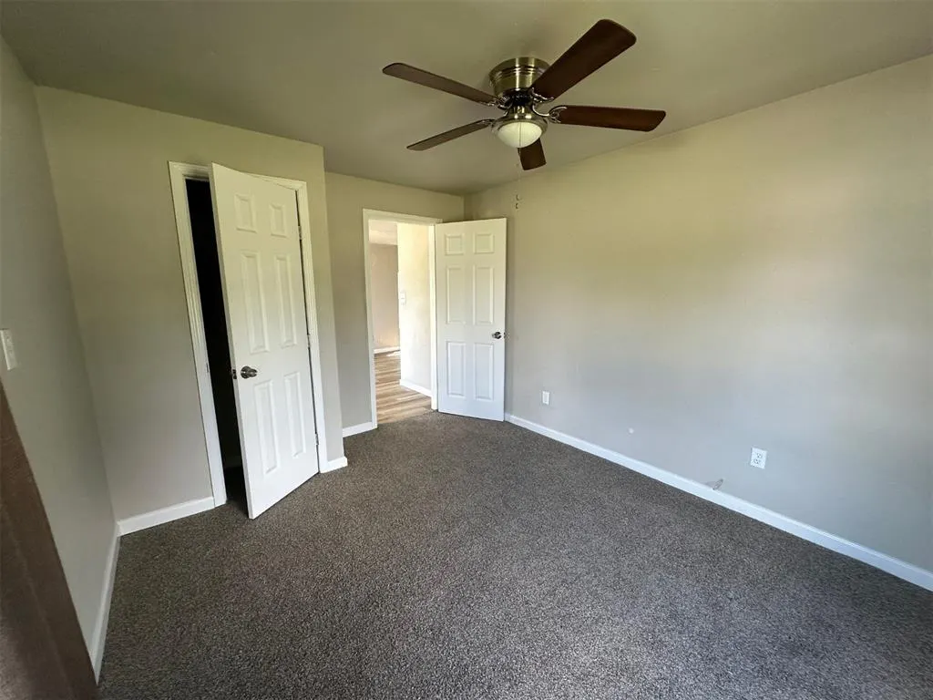 Photo 13 — 408 NW 3rd Street, Lawton, OK 73507