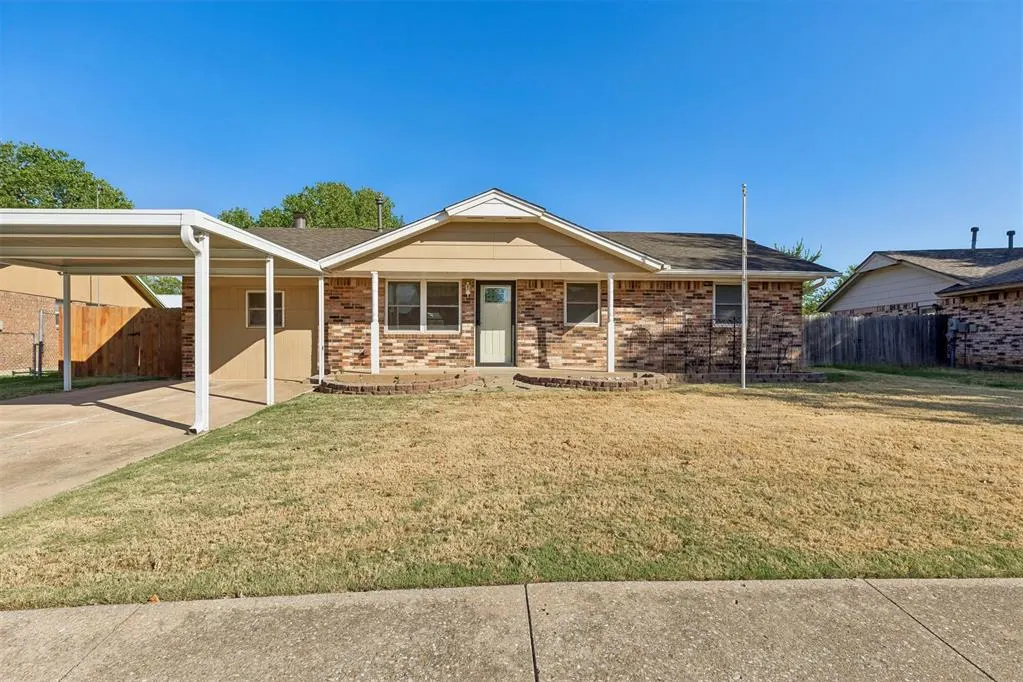 Photo 3 — 1617 NE 6th Terrace, Oklahoma City, OK 73160