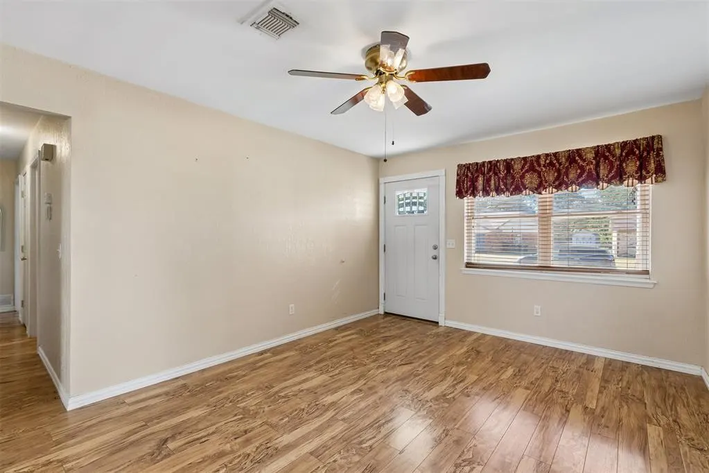 Photo 11 — 1617 NE 6th Terrace, Oklahoma City, OK 73160