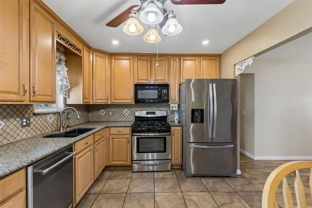 Photo 17 — 1617 NE 6th Terrace, Oklahoma City, OK 73160