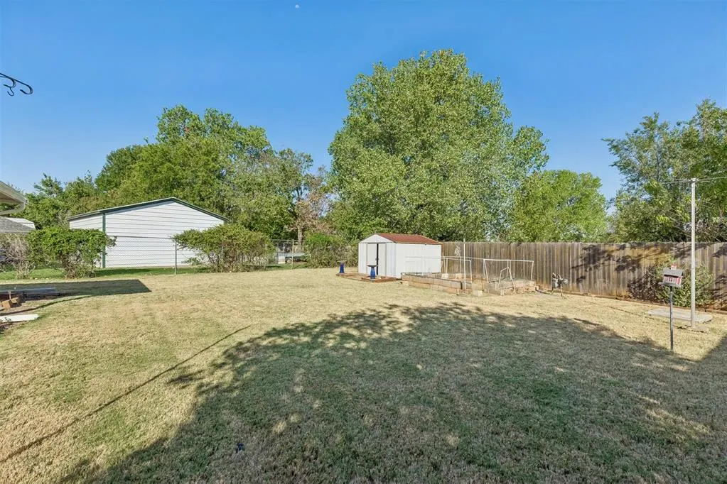 Photo 37 — 1617 NE 6th Terrace, Oklahoma City, OK 73160