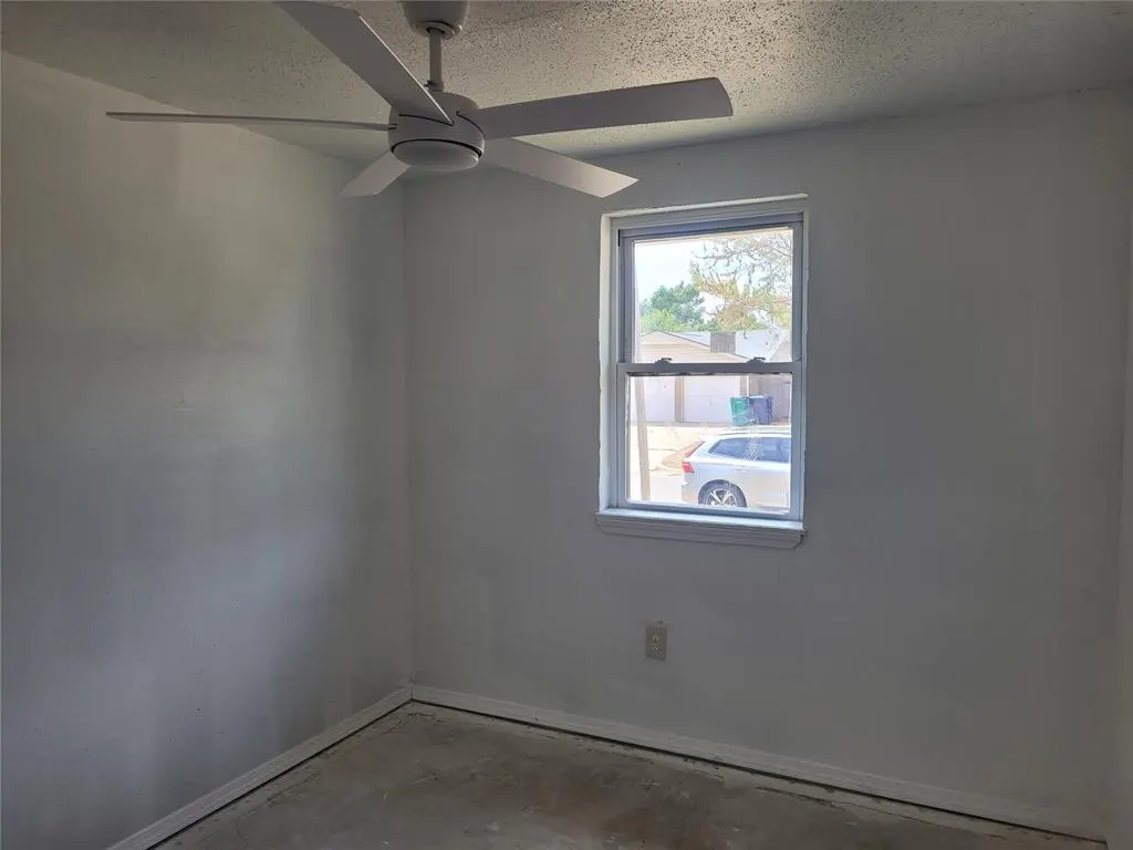 Photo 4 — 10012 S Douglas Avenue, Oklahoma City, OK 73139