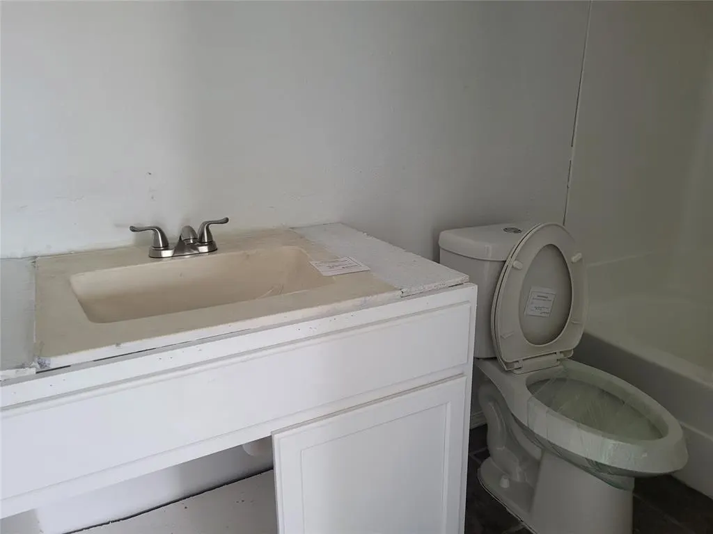 Photo 5 — 10012 S Douglas Avenue, Oklahoma City, OK 73139