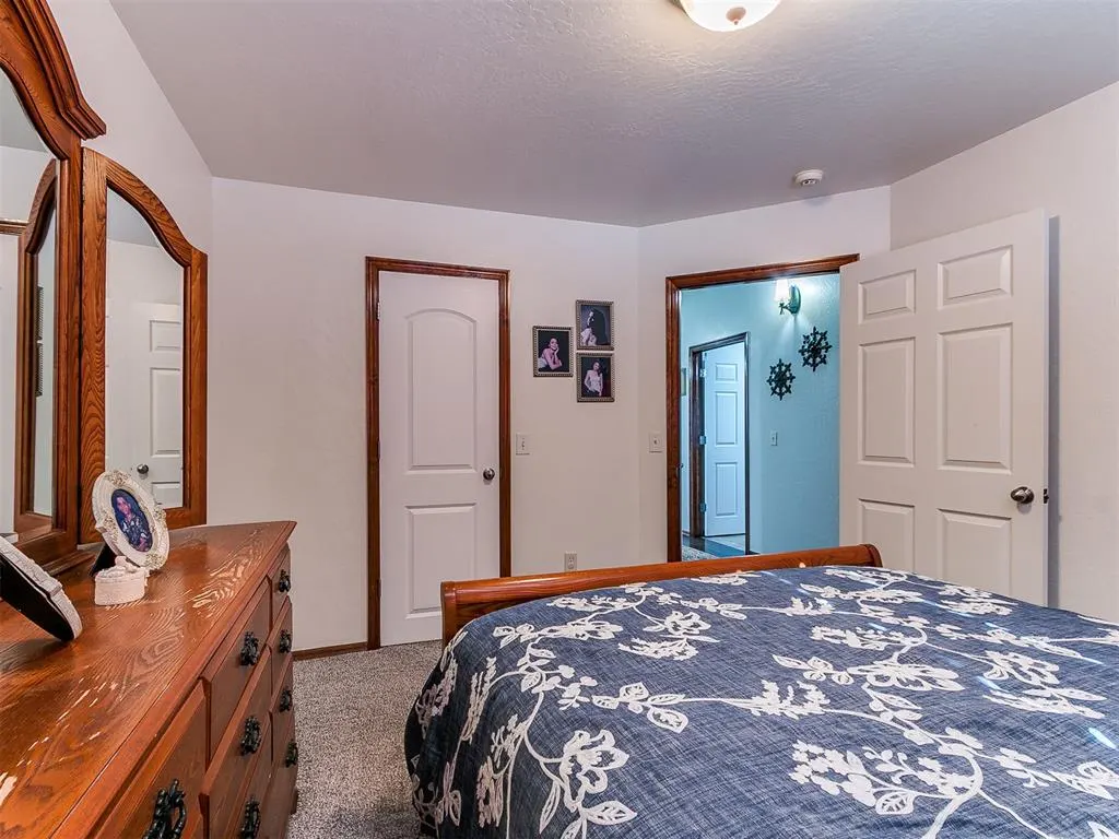 Photo 25 — 2512 SW 141st Street, Oklahoma City, OK 73170