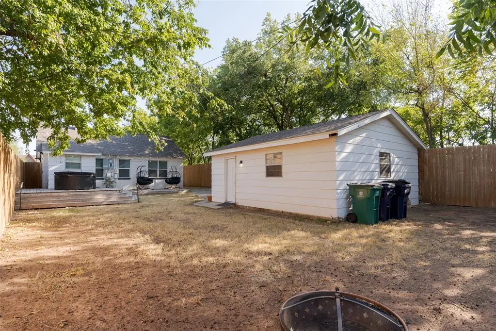 Photo 43 — 114 NW 31st Street, Oklahoma City, OK 73118