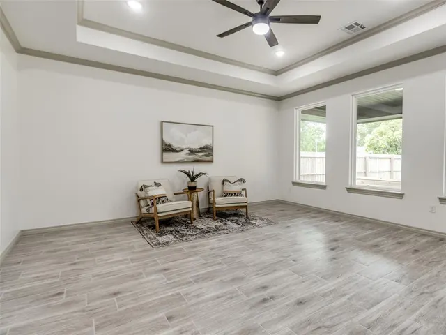 Photo 5 — 809 SE 49th Street, Oklahoma City, OK 73129