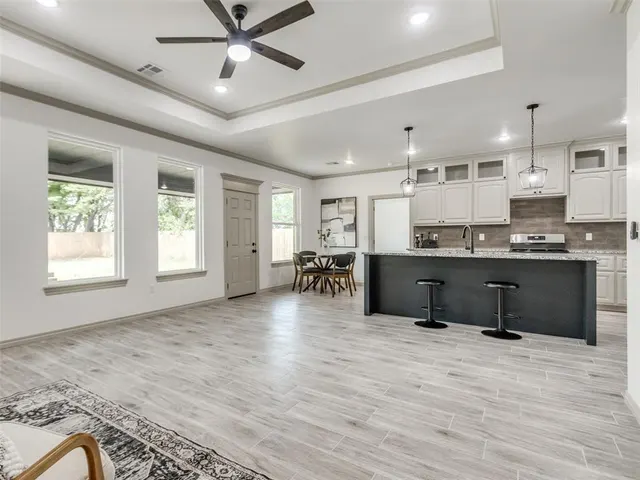 Photo 7 — 809 SE 49th Street, Oklahoma City, OK 73129