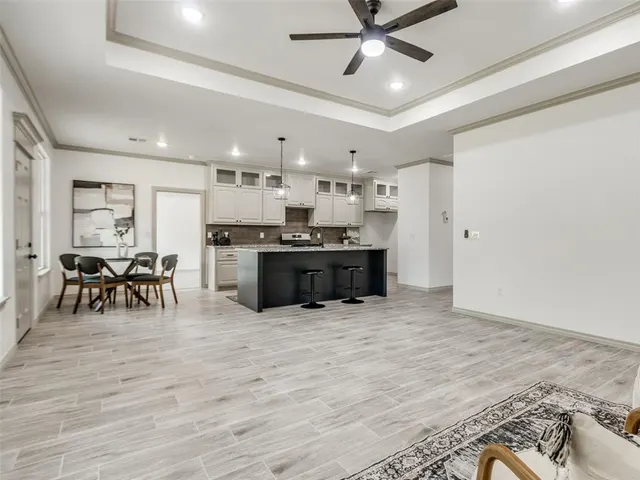 Photo 8 — 809 SE 49th Street, Oklahoma City, OK 73129