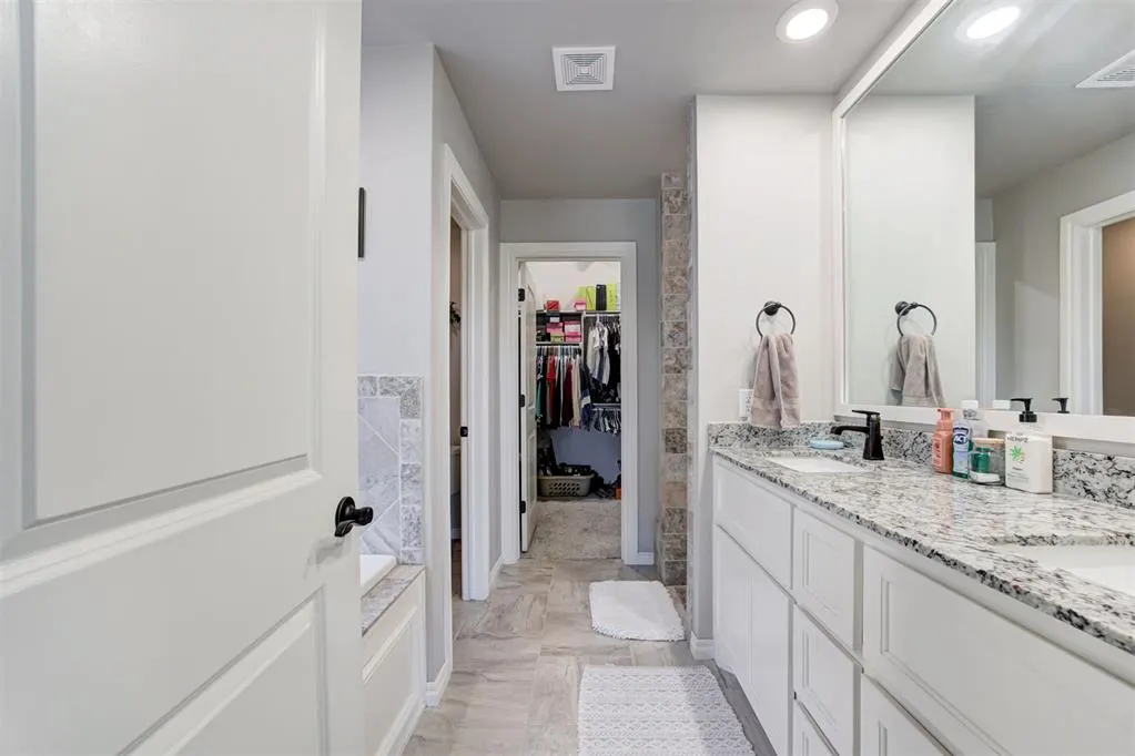Photo 21 — 4317 Palisade Lane, Oklahoma City, OK 73179