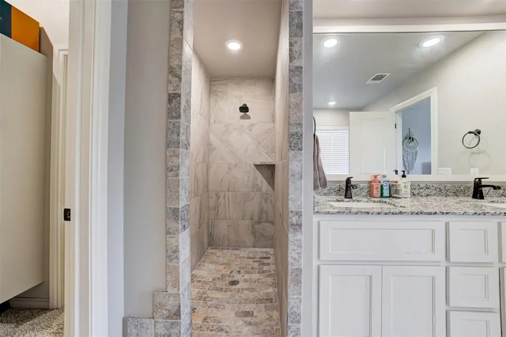 Photo 23 — 4317 Palisade Lane, Oklahoma City, OK 73179