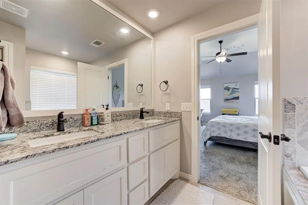 Photo 24 — 4317 Palisade Lane, Oklahoma City, OK 73179