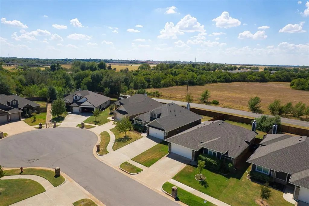 Photo 38 — 4317 Palisade Lane, Oklahoma City, OK 73179
