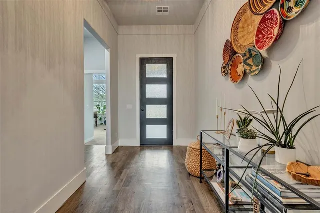 Photo 5 — 217 Pont Julienn Court, Edmond, OK 73034