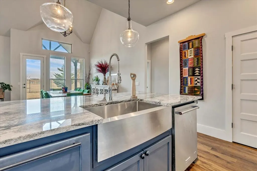 Photo 7 — 217 Pont Julienn Court, Edmond, OK 73034