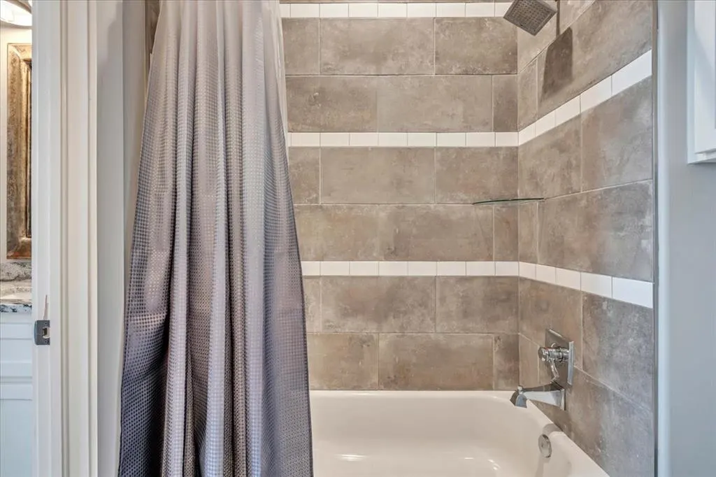 Photo 20 — 217 Pont Julienn Court, Edmond, OK 73034