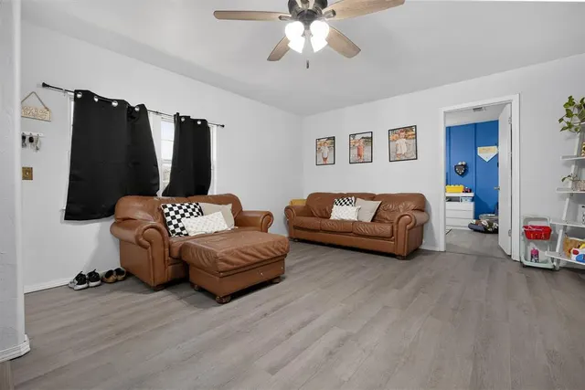 Photo 6 — 1400 Crestwood Road, Harrah, OK 73045