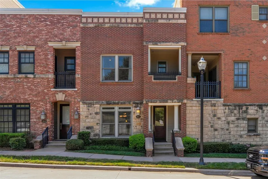 Front exterior — 402 NE 2nd Street, Oklahoma City, OK 73104