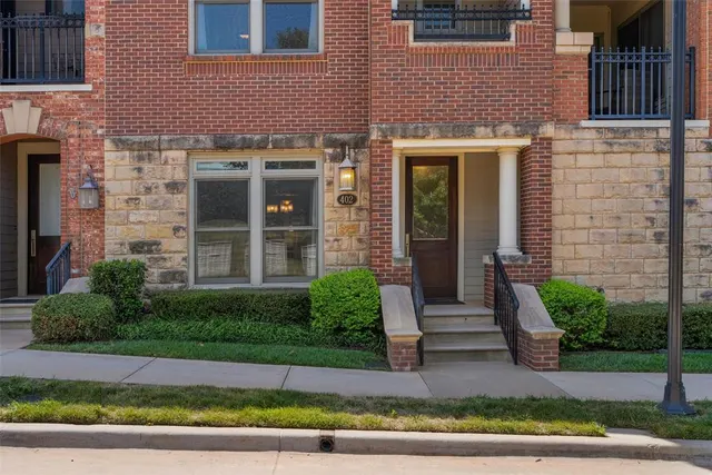 Photo 3 — 402 NE 2nd Street, Oklahoma City, OK 73104