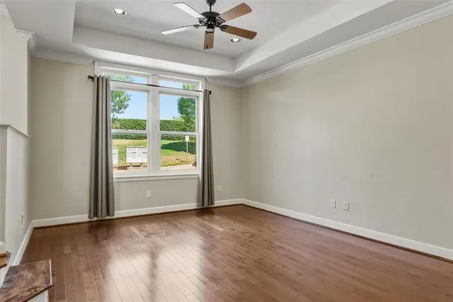 Photo 5 — 402 NE 2nd Street, Oklahoma City, OK 73104