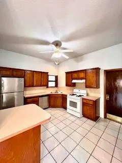 Photo 2 — 12416 Covey Creek Drive, Oklahoma City, OK 73142