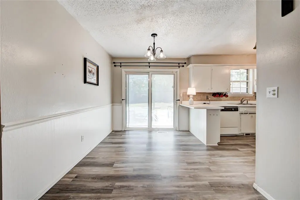 Photo 12 — 202 E Cherry Avenue, Yukon, OK 73099