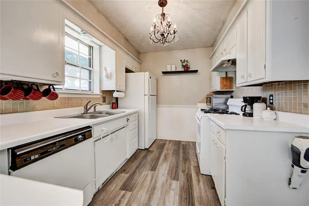 Photo 17 — 202 E Cherry Avenue, Yukon, OK 73099