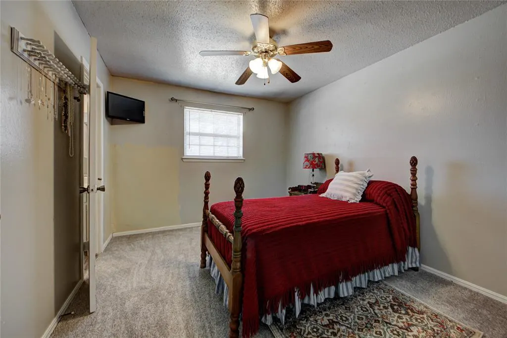 Photo 24 — 202 E Cherry Avenue, Yukon, OK 73099
